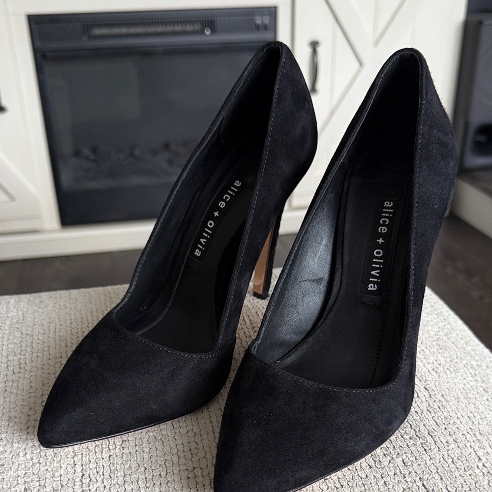 Alice + Olivia Dina Heels